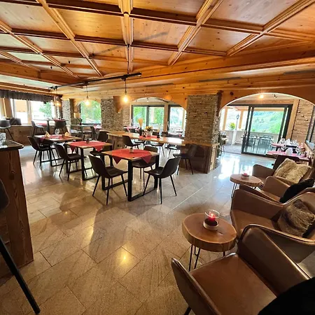 Alfa Superieur - Leukerbad-therme Szálloda