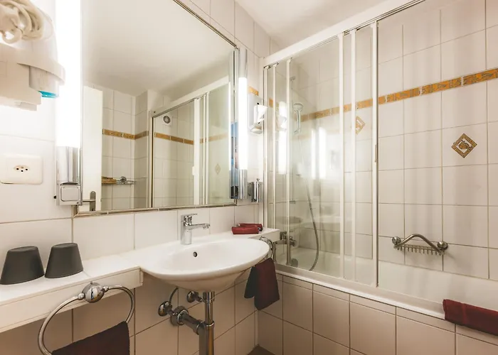 Alfa Superieur - Leukerbad-therme Szálloda Leukerbad